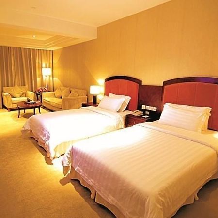 Yinxuan Hotel Shenzhen Longhua 外观 照片